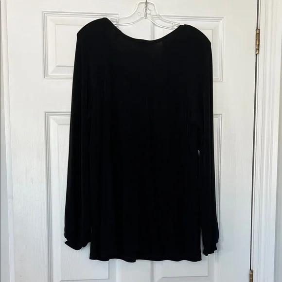 Women's Black Long Sleeve Top - Picture 4 of 4